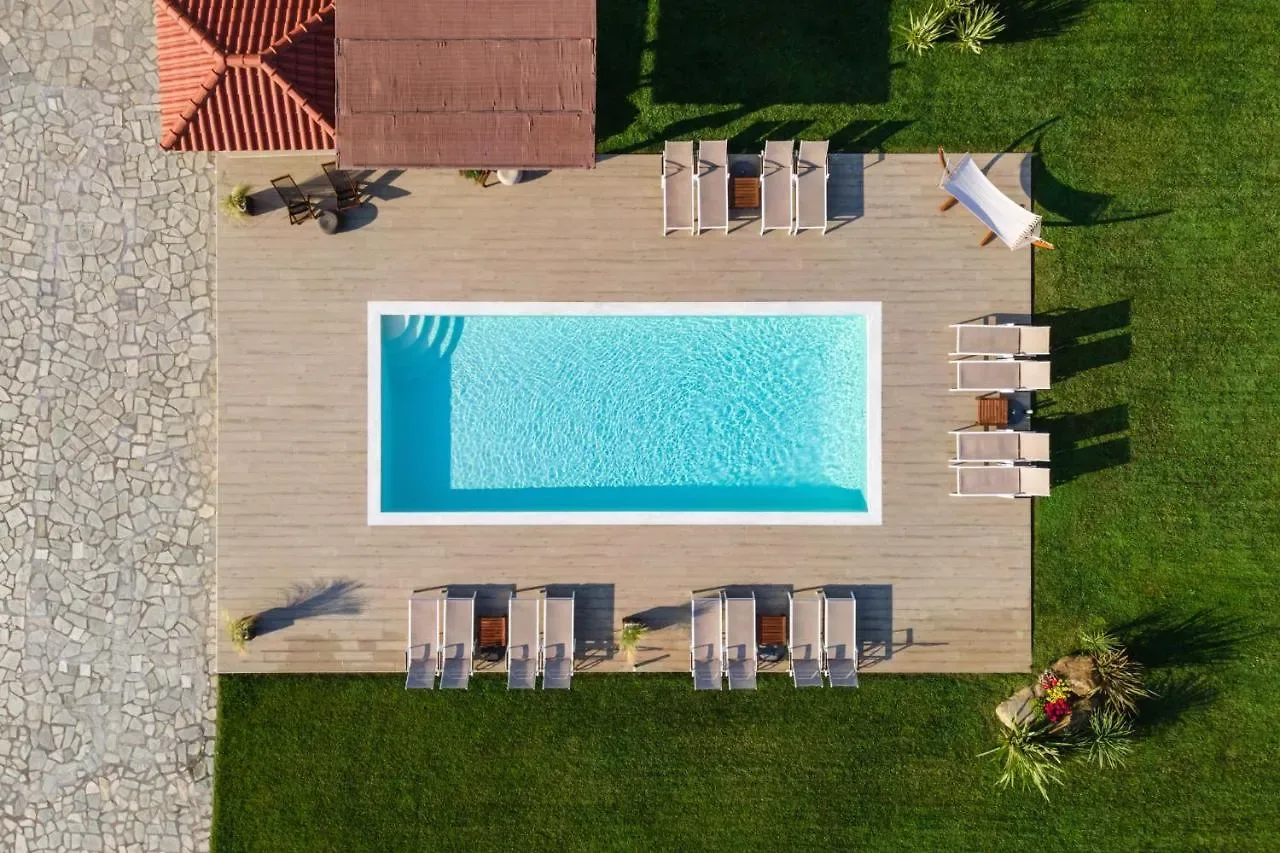 Villa Eirini twin bedroom with single beds